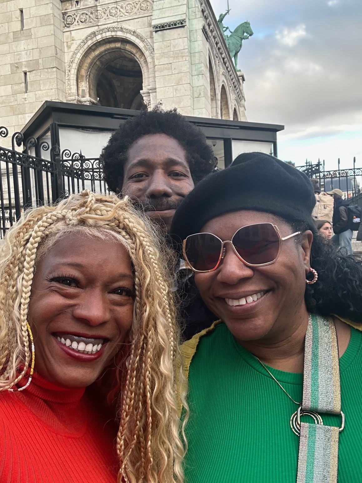 Mahajhi and his sisters